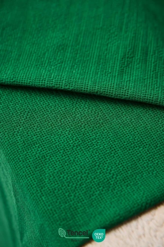 cana-seersucker-meetmilk-close-up-02 (1).webp